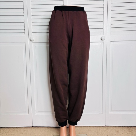 New WEWOREWHAT Colorblocked Slim Leg Jogger in Brown Size Medium - Picture 2 of 10